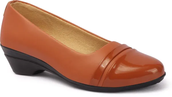 Tan_Patent_Leather_Casual_Wedges_Bellies_For_Women