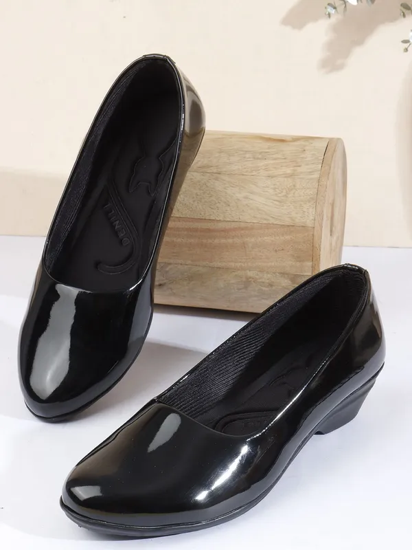 Black_Synthetic_Leather_Casual_Bellies_For_Women