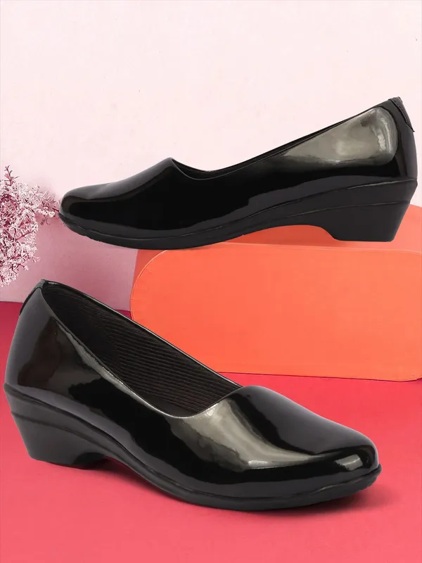 Black_Synthetic_Leather_Casual_Bellies_For_Women