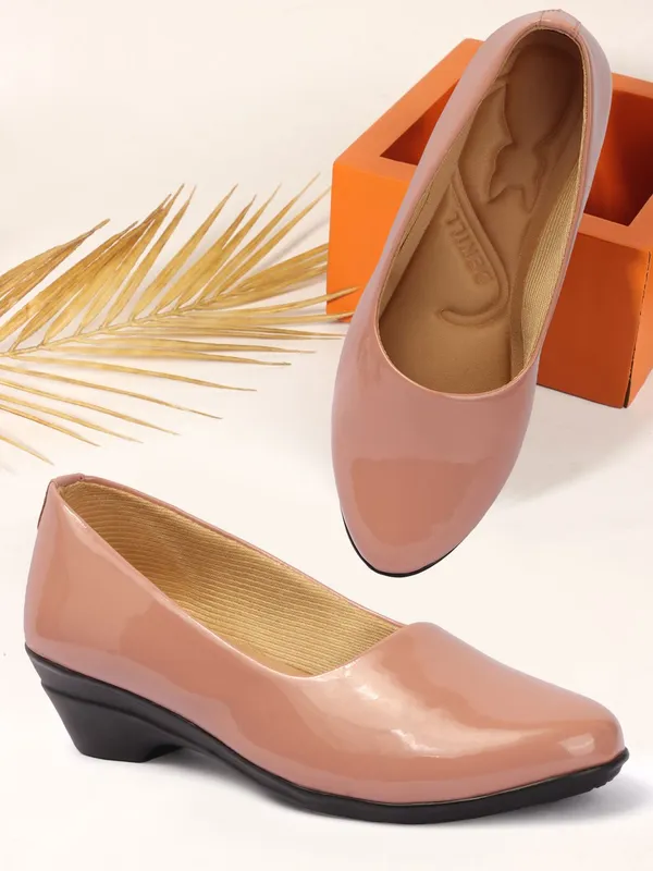 Peach_Synthetic_Leather_Casual_Bellies_For_Women
