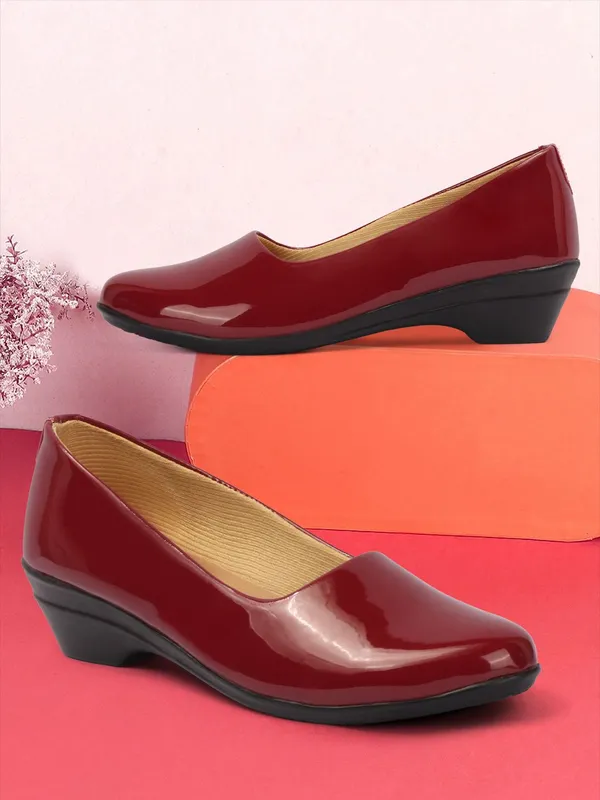 Red_Synthetic_Leather_Casual_Bellies_For_Women