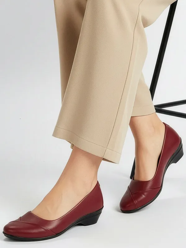 Maroon_Synthetic_Leather_Casual_Slip_On_Bellies_For_Women