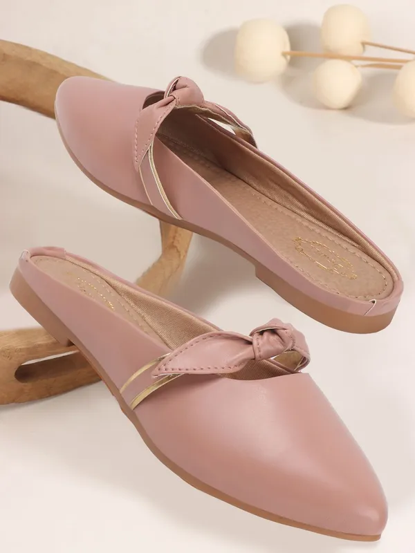 Pink_Synthetic_Flats_For_Women