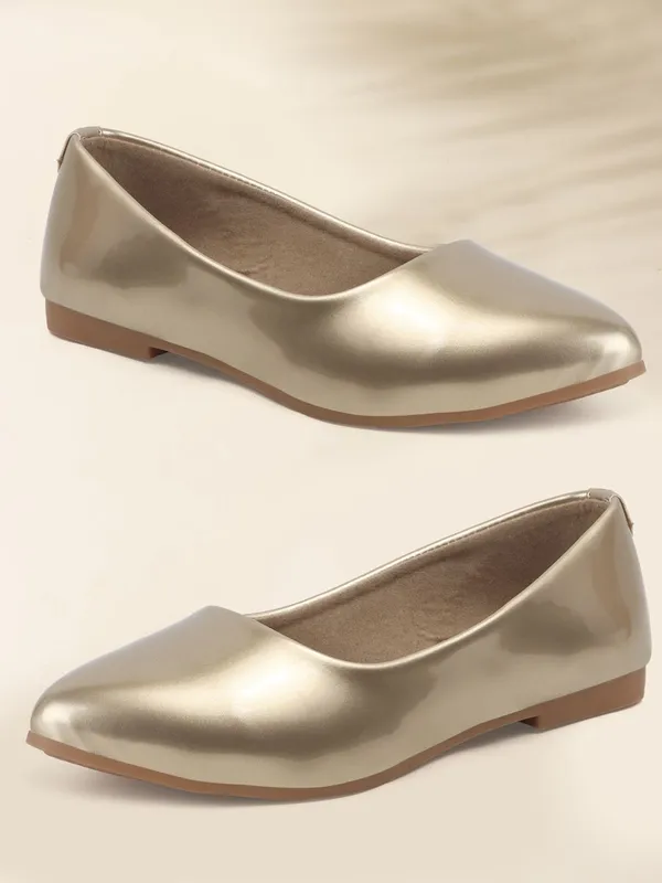 Gold_Synthetic_Leather_Casual_Slip_On_Bellies_For_Women