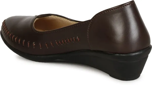 Brown_Synthetic_Casual_Slip_On_Bellies_For_Women