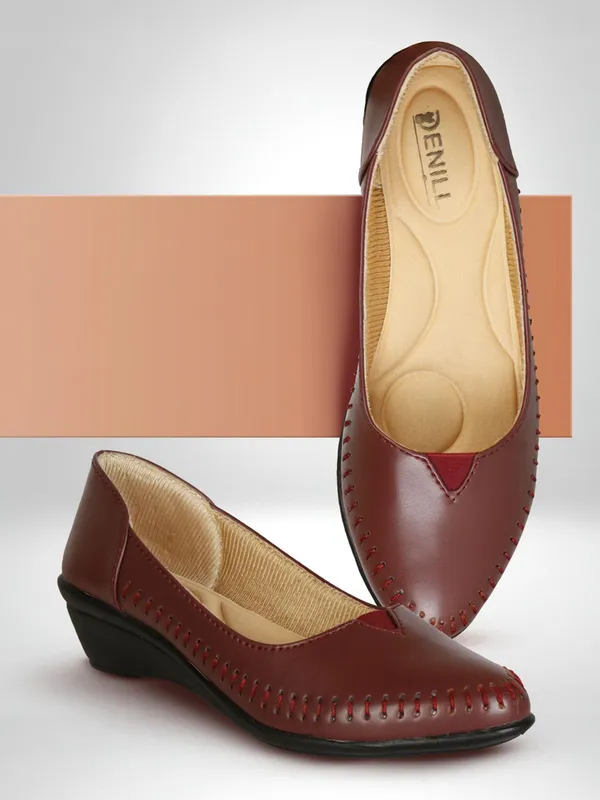 Maroon_Synthetic_Casual_Bellies_For_Women