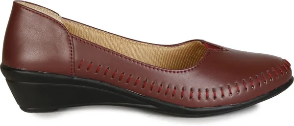 Maroon_Synthetic_Casual_Bellies_For_Women