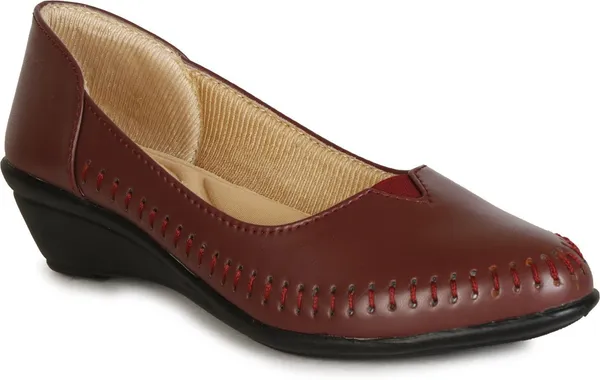 Maroon_Synthetic_Casual_Bellies_For_Women