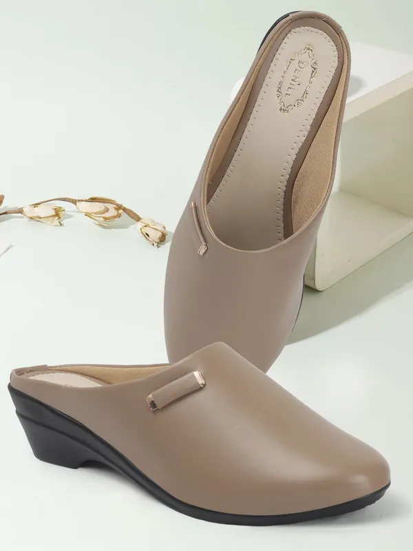 Beige_Synthetic_Wedges_For_Women
