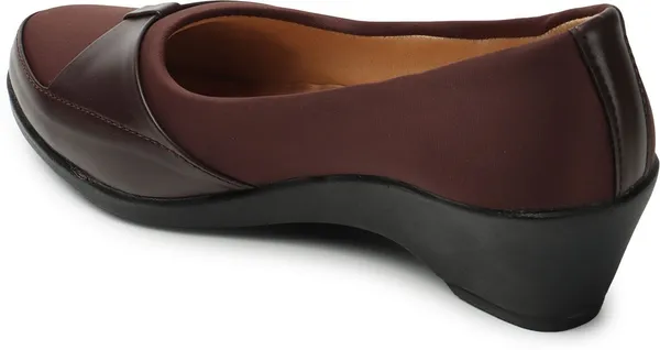 Brown_Synthetic_Casual_Wedges_Bellies_For_Women