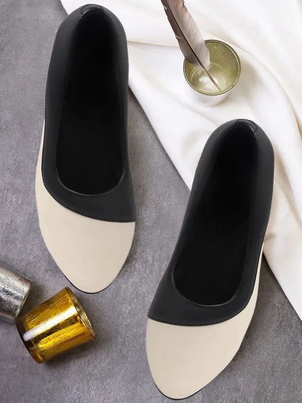 Cream_Synthetic_Leather_Casual_Slip_On_Bellies_For_Women