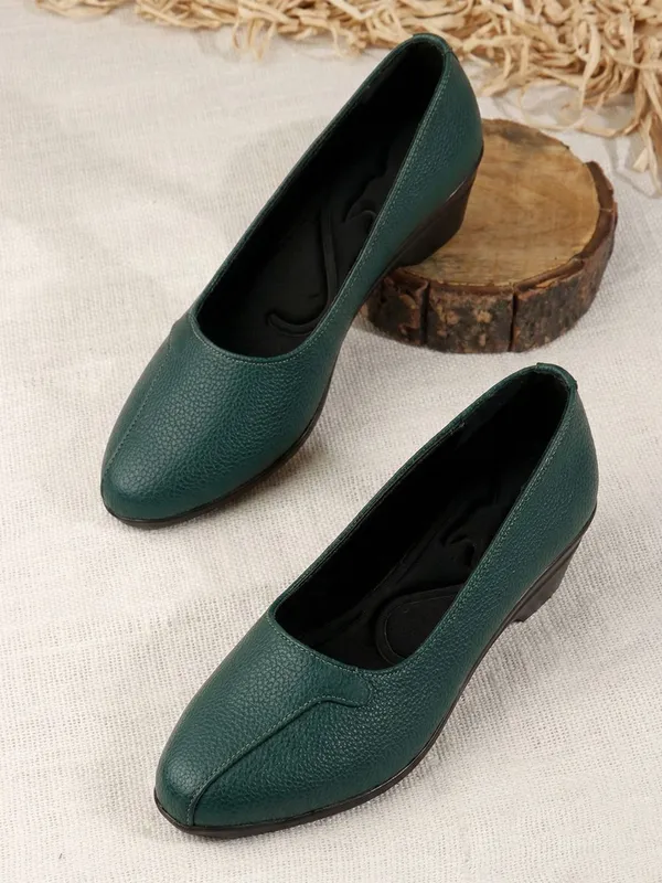 Green_Synthetic_Leather_Wedges_For_Women