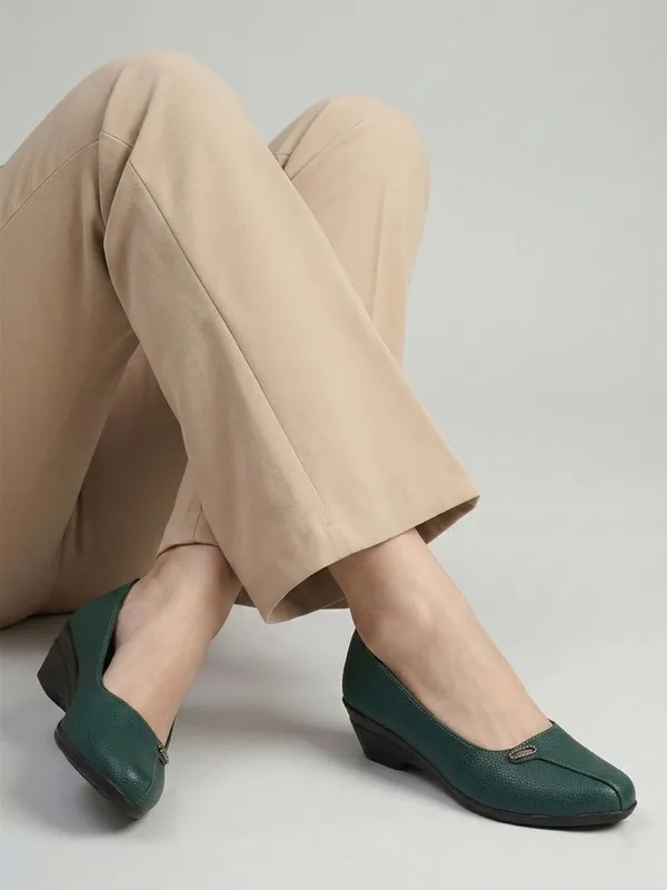 Green_Synthetic_Leather_Wedges_For_Women