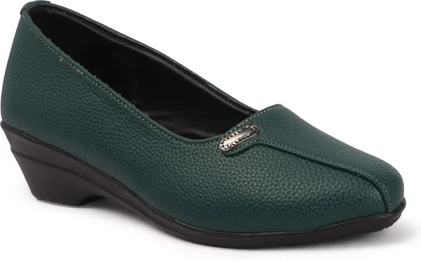 Green_Synthetic_Leather_Wedges_For_Women