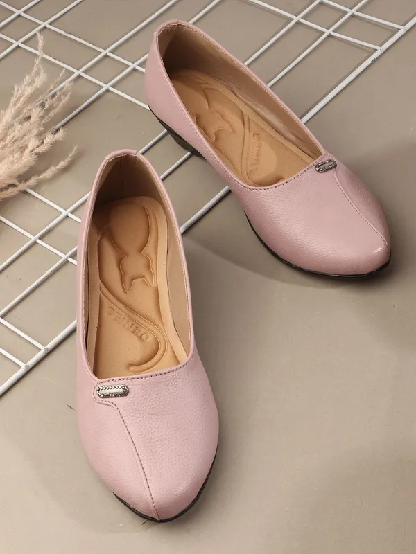 Pink_Synthetic_Leather_Bellies_For_Women