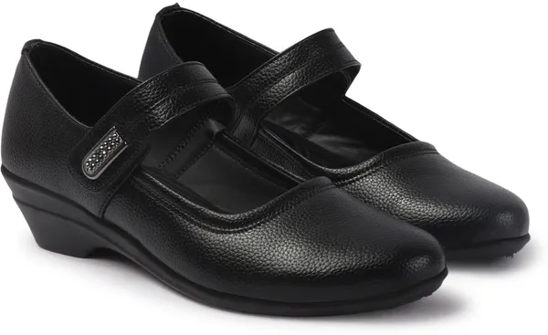 Black_Synthetic_Leather_Casual_Slip_On_Bellies_For_Women