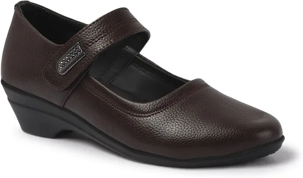 Brown_Synthetic_Leather_Casual_Slip_On_Bellies_For_Women