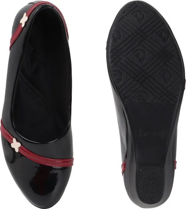 Black_Patent_Leather_Casual_Slip_On_Bellies_For_Women