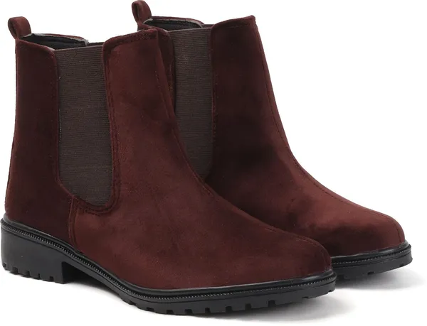 Brown_Suede_Boots_For_Women