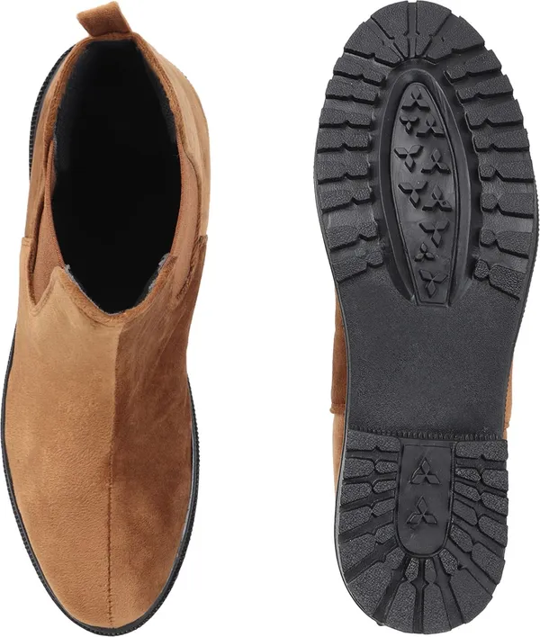Tan_Suede_Boots_For_Women