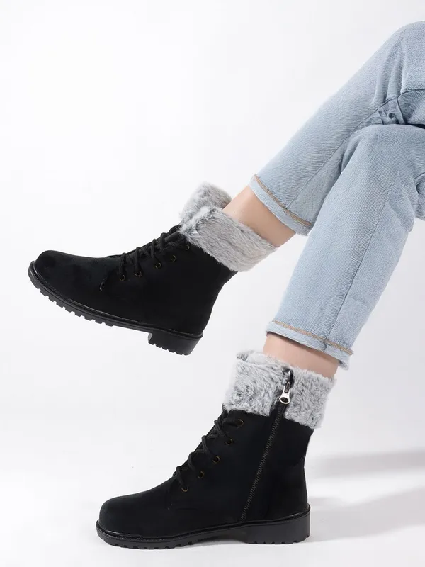 Black_Suede_Boots_For_Women