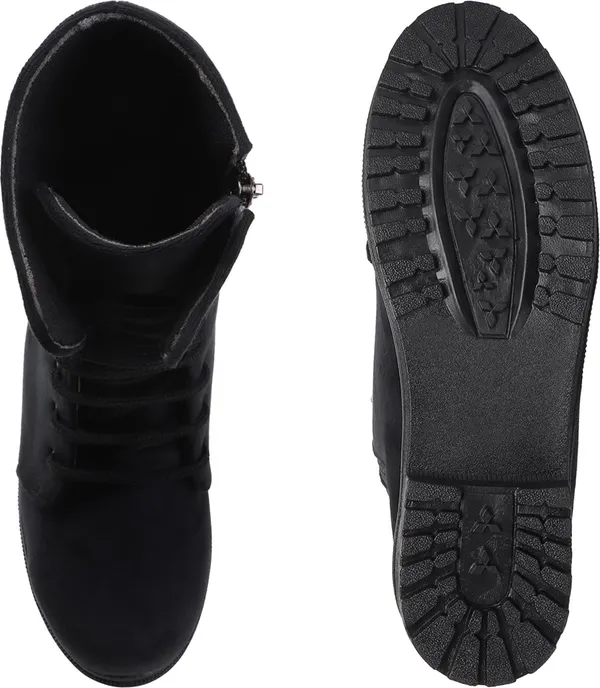 Black_Suede_Boots_For_Women