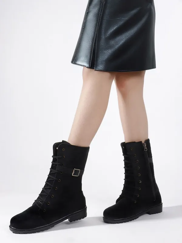 Black_Suede_Boots_For_Women