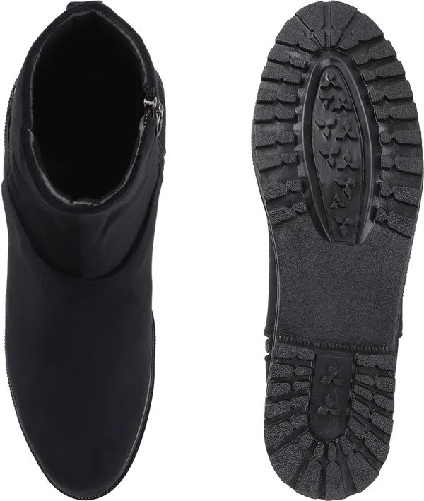 Black_Suede_Boots_For_Women