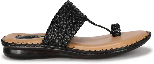 Black_Synthetic_Flats_For_Women