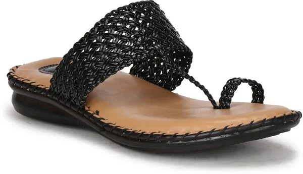 Black_Synthetic_Flats_For_Women