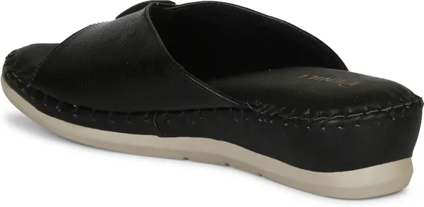 Black_Synthetic_Heels_For_Women