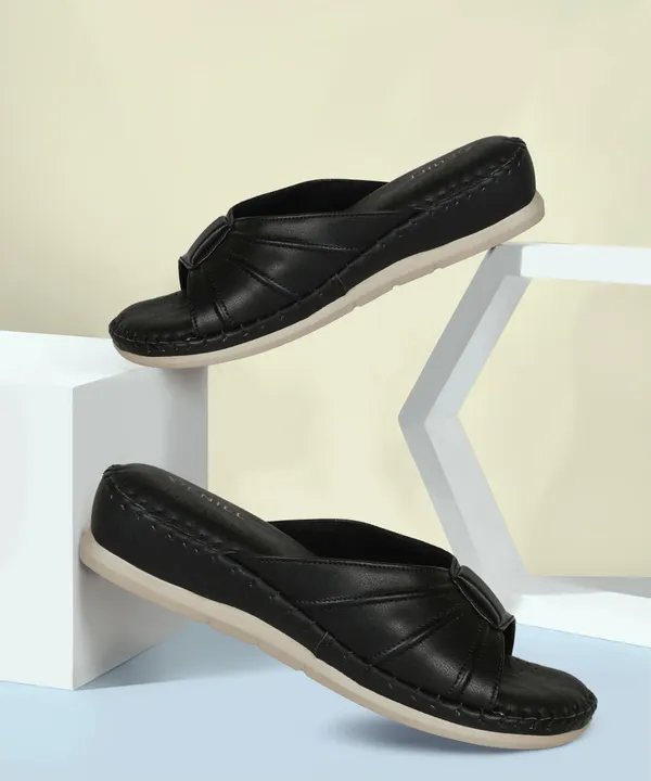 Black_Synthetic_Heels_For_Women