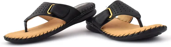 Black_Synthetic_Leather_Flats_For_Women