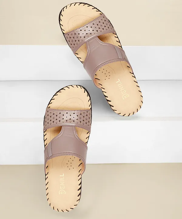 Grey_Synthetic_Leather_Wedges_For_Women