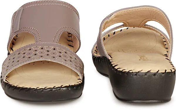 Grey_Synthetic_Leather_Wedges_For_Women