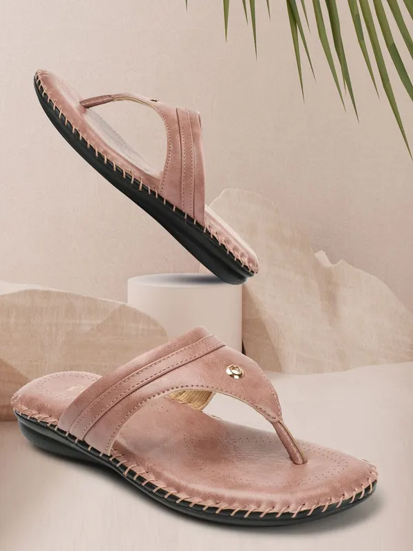 Pink_Synthetic_Leather_Flats_For_Women