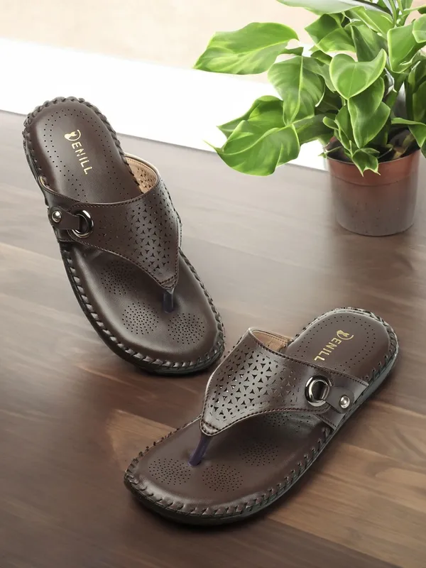Brown_Synthetic_Leather_Wedges_For_Women