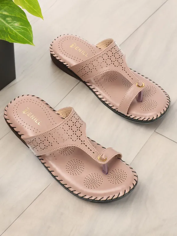 Pink_Synthetic_Leather_Sandal_For_Women