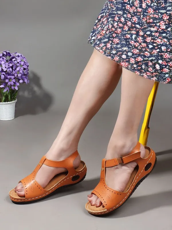 Tan_Synthetic_Leather_Flats_For_Women