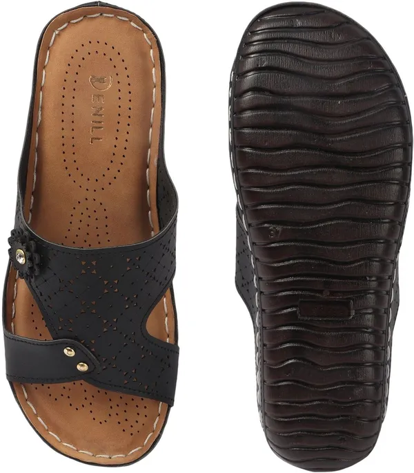 Black_Synthetic_Leather_Flats_For_Women