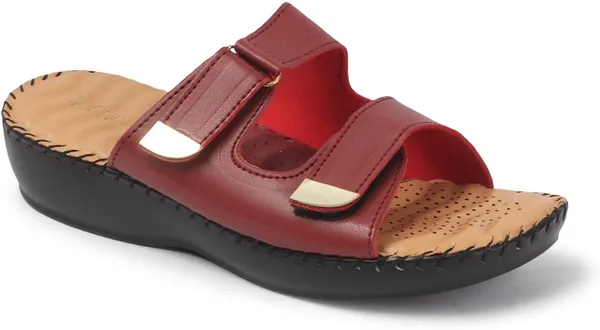 Maroon_Synthetic_Leather_Flats_For_Women