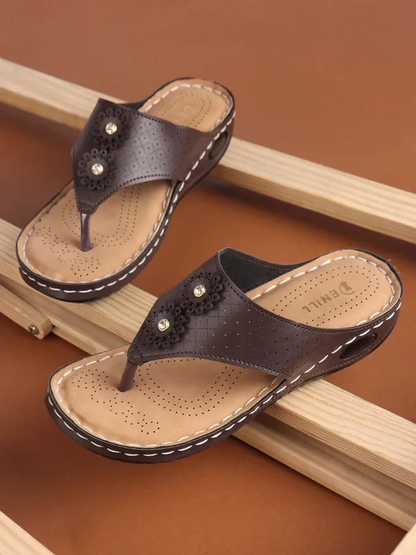 Brown_Synthetic_Leather_Flats_For_Women