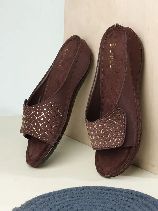 Brown_Suede_Wedges_For_Women