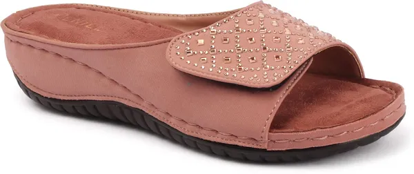 Pink_Suede_Wedges_For_Women