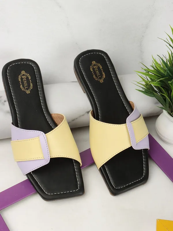 Yellow_And_Black_Synthetic_Leather_Flats_For_Women