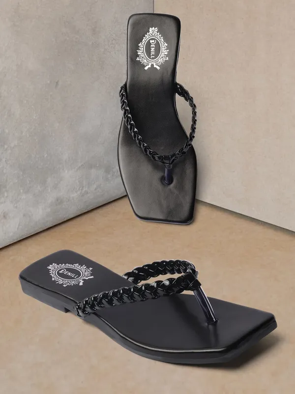 Black_Synthetic_Leather_Flats_For_Women