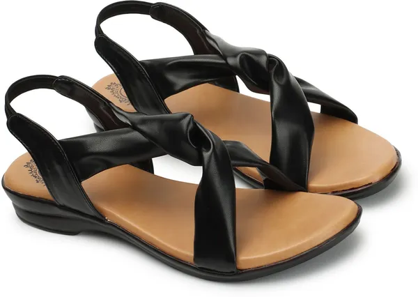 Black_Synthetic_Leather_Flats_For_Women