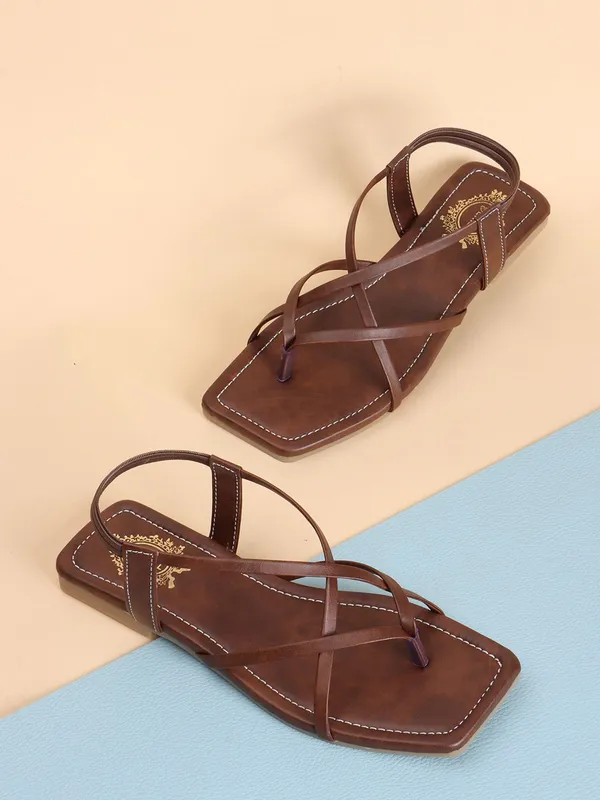 Brown_Synthetic_Leather_Flats_For_Women