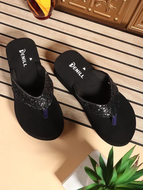 Black_Suede_Flats_For_Women