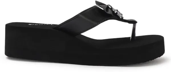 Black_Synthetic_Leather_Flats_For_Women